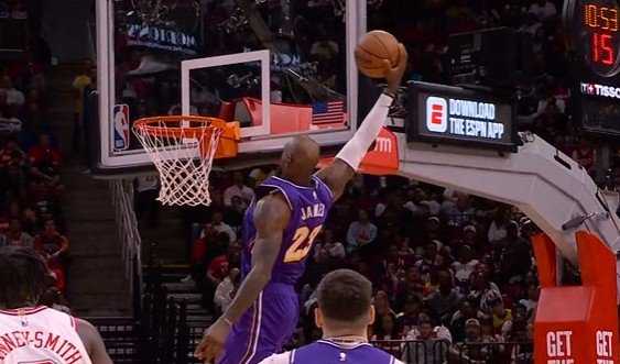 战胜时光老人！41岁詹姆斯本场贡献六记扣篮：各种平筐+空接+滑翔